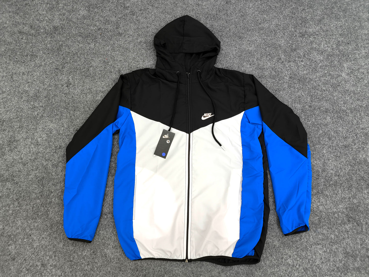 campera rompe viento Nike