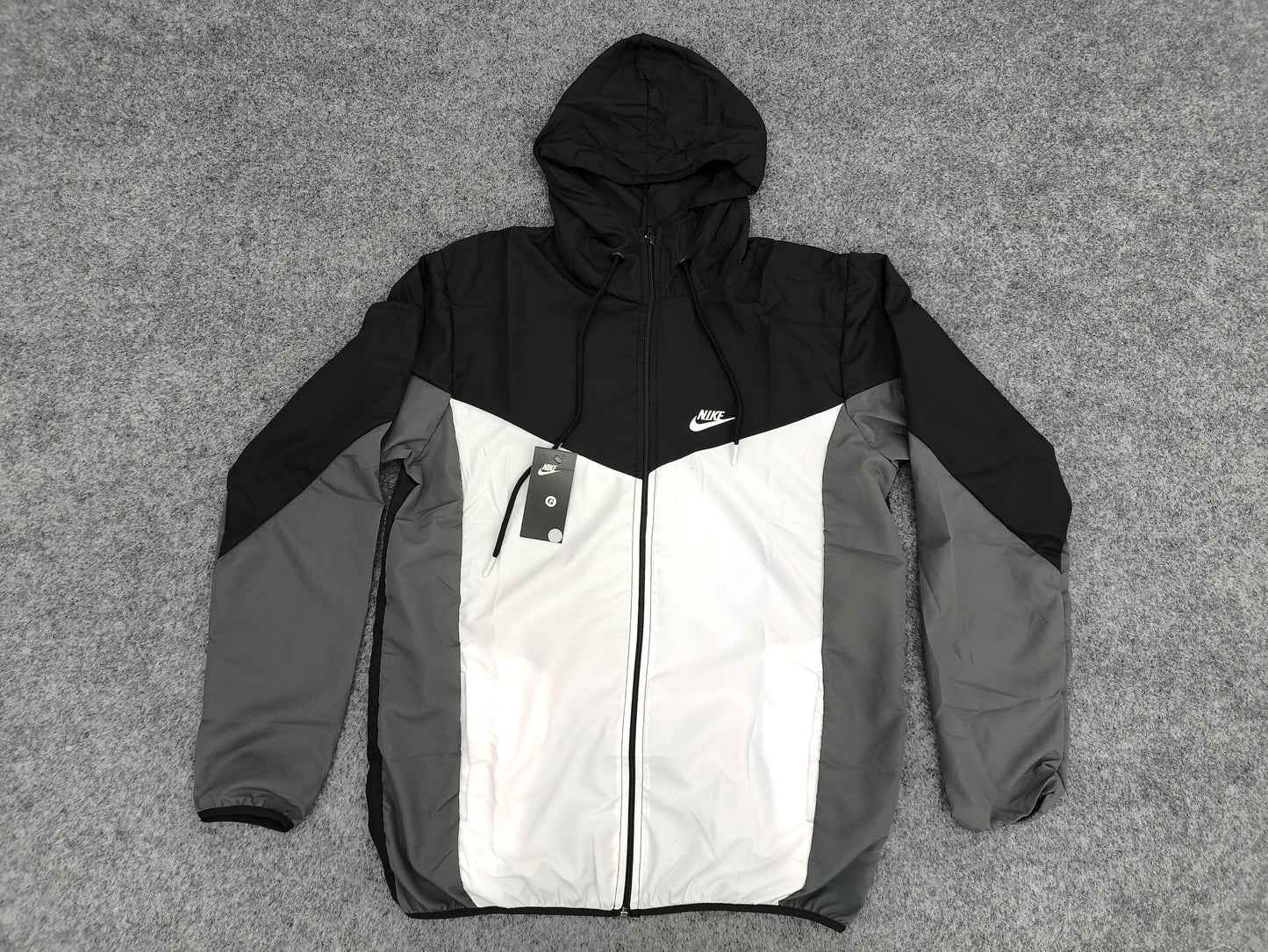 campera rompe viento Nike