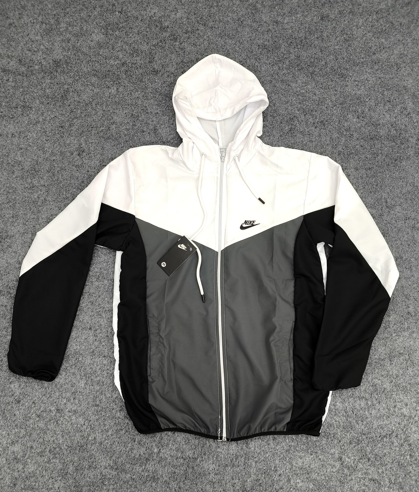 campera rompe viento Nike